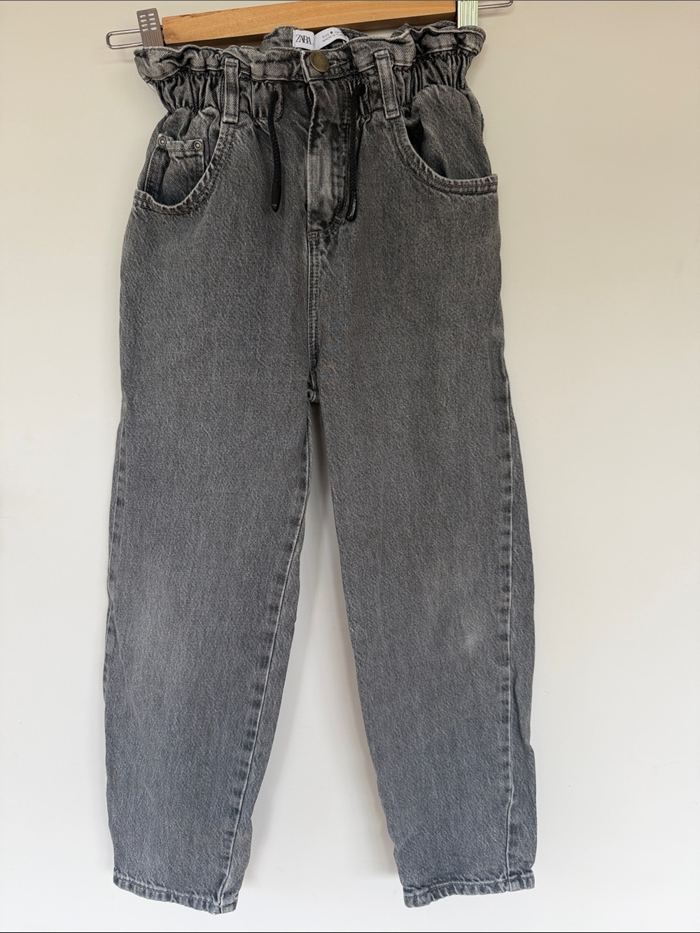 Zara Kids Girl Paperbag Waist Jeans with tie Size 9